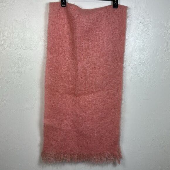 HAND ACRAFT Vintage Mohair Wool Pink Rectangle Scarf - Picture 2 of 6